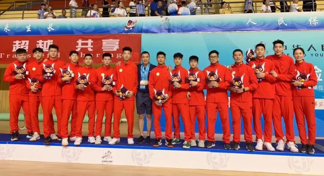 篮球青训营中的体能训练方案有哪些?_2